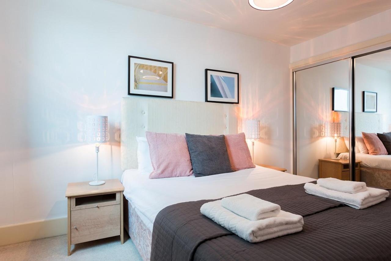 Apartament St. George Wharf By Thesqua.Re Londyn Zewnętrze zdjęcie
